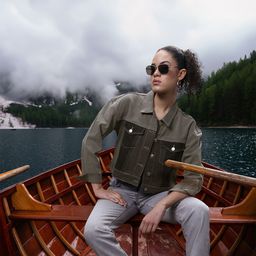 Harvard Colourblocked Pure Cotton Crop Denim Jacket-image-37