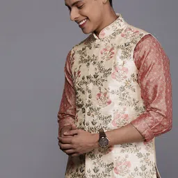 Manyavar Men Beige & Pink Embroidered Jacket-picture-45
