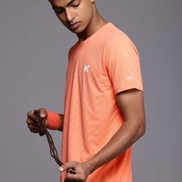HRX by Hrithik Roshan Sculptflex Self-Design Textured Training T-shirt-image-43