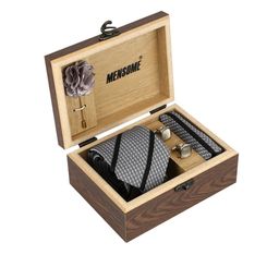 MENSOME Men Black & White Accessory Gift Set-image-104