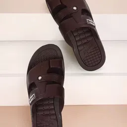 Ajanta Men Textured One Toe Comfort Sandals-picture-6