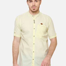 Kuons Avenue Men Yellow Slim Fit Solid Casual Shirt-image-29