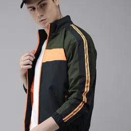 VOXATI Men Striped Sporty Jacket-27