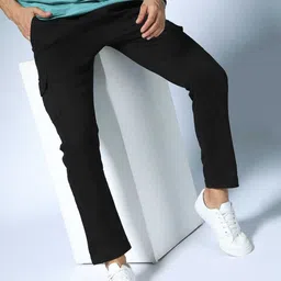 Hubberholme Men Smart Easy Wash Mid-Rise Cargos-image-36