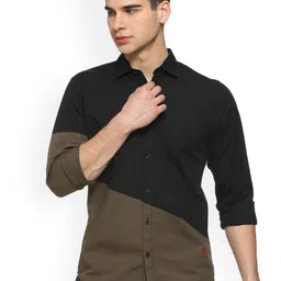 Campus Sutra Men Black & Olive Green Regular Fit Colourblocked Casual Shirt-image-34