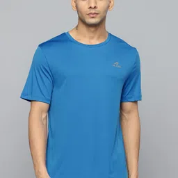 Alcis Men Blue Solid Slim Fit T-shirt-image-14