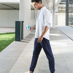 Roadster Men Navy Slim Fit Pure Cotton Joggers-image-65