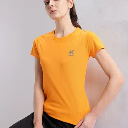 HRX by Hrithik Roshan Solid T-shirt with Brand Logo Detail-image-28