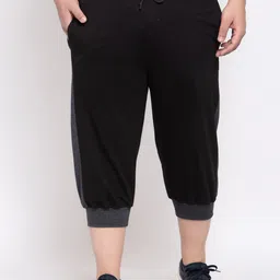 plusS Men Black Solid Three-Fourth Length Shorts-image-3