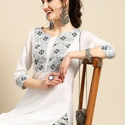 Sangria Floral Yoke Design Regular Gotta Patti Kurta with Palazzos-5