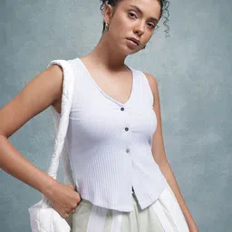 The Roadster Life Co. V-Neck Ribbed Top-image-63