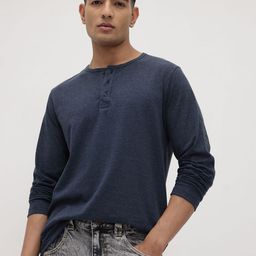 The Roadster Lifestyle Co. Solid Henley Neck T-shirt-image-67