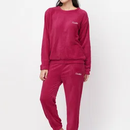 KLOTTHE Women Fuchsia Solid Woolen Nightsuit-image-77
