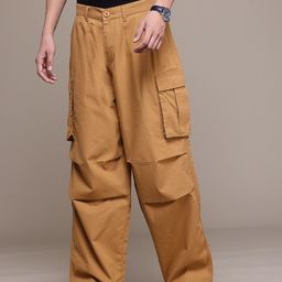 The Roadster Lifestyle Co. Men Pure Cotton Self-Checked Parachute Fit Cargos-image-99