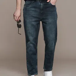 French Connection Men Tapered Fit Heavy Fade Stretchable Jeans-image-94