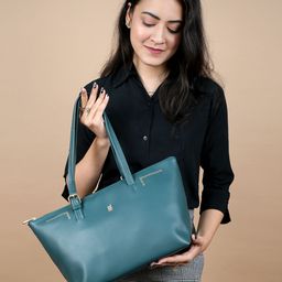 Baggit Women Solid Structured Shoulder Bag-image-75