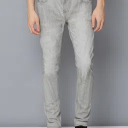 Bruun & Stengade Men Grey Slim Fit Mildly Distressed Heavy Fade Jeans-image-88
