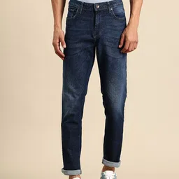United Colors of Benetton Men Sim Tapered Fit Mid-Rise Light Fade Stretchable Jeans-picture-46