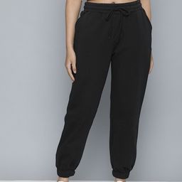 Levis Women Black Solid Joggers Trousers-image-19