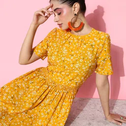 EVERYDAY by ANI Yellow Floral Print Puff Sleeves Smocked Crepe Dress-picture-36