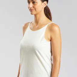 Quechua By Decathlon Women White Solid Tank Top-image-51