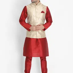 VASTRAMAY Men Maroon & Beige Layered Kurta with Pyjamas-image-42