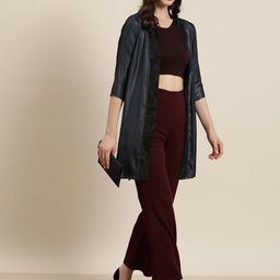 Qurvii Solid Sequinned Longline Shrug-image-69