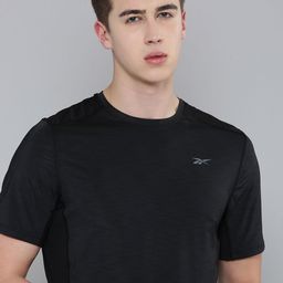 Reebok Men Brand Logo Printed Sports T-shirt-image-51