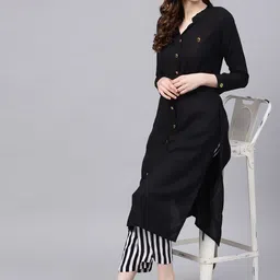 Ishin Women Black Solid Kurta with Trousers-picture-21