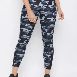 Clovia Camouflage Print Activewear Ankle-Length Tights-35
