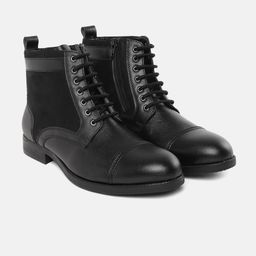 The Roadster Lifestyle Co Men Black Solid Mid Top Flat Boots-image-55