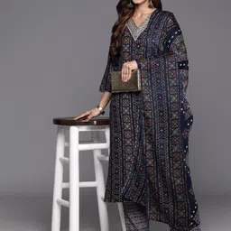 Varanga Women Ethnic Motifs Printed Regular Thread Work Kurta with Trousers & With Dupatta-image-41