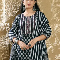 Anouk Women Floral Printed Regular Thread Work Pure Cotton Kurta with Trousers & With Dupatta-picture-21