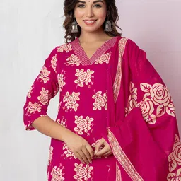 SKYLEE Floral Printed Straight Kurta With Trousers & Dupatta-picture-16