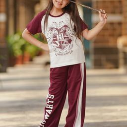 Nap Chief Girls Harry Potter Hogwarts Crest Printed Pure Cotton T-Shirt With Trouser-image-7