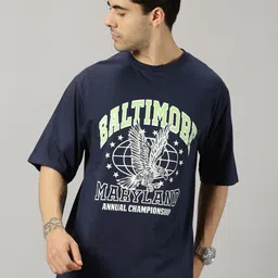 THE HOLLANDER Typography Printed Drop-Shoulder Sleeves Oversized Fit Cotton T-shirt-image-12