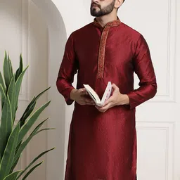 SOJANYA Paisley Woven Design Mandarin Collar Thread Work Long Sleeves Straight Kurta-image-94