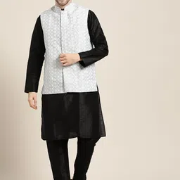 SOJANYA Men Black & Grey Ethnic Motifs Embroidered Kurta Set With Nehru Jacket-picture-32