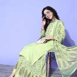 Kvsfab Women Floral Pure Cotton Print Parade Kurta Set-image-82