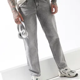 Hubberholme Men Comfort Relaxed Tappered Fit Mid-Rise Jeans-image-45