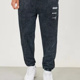 Styli Men Black Acid Wash Pocket Print And Panel Detail Cotton Terry Oversized Joggers-image-58
