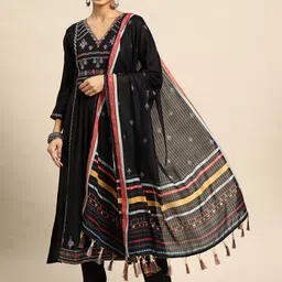 Sangria Ethnic Motifs Embroidered Regular Thread Work Kurta with Trousers & Dupatta-18