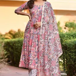 Lookmark Floral Printed Kurta with Trousers With Dupatta-48