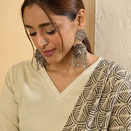 Indo Era Women Regular Kurta with Trousers & With Dupatta-12