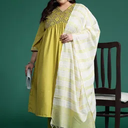 Indo Era Plus Size Embroidered Empire Mirror Work Kurta With Trousers & Dupatta-3