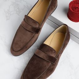 House of Pataudi Men Coffee Brown Velvet Finish Handcrafted Slip-Ons-image-38