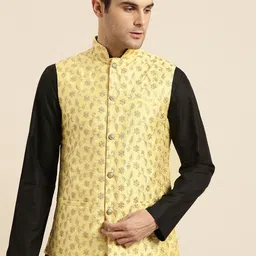 SOJANYA Men Yellow & Golden Embroidered Nehru Jacket-2