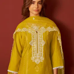 Indo Era Women Ethnic Motifs Embroidered Regular Thread Work Kurta Set-picture-44