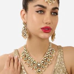 Zaveri Pearls Gold-Plated Kundan-Studded & Beaded Jewellery Set-image-41