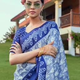 KALINI Ethnic Motifs Printed Ikat Saree With Unstitched Blouse Piece-image-13